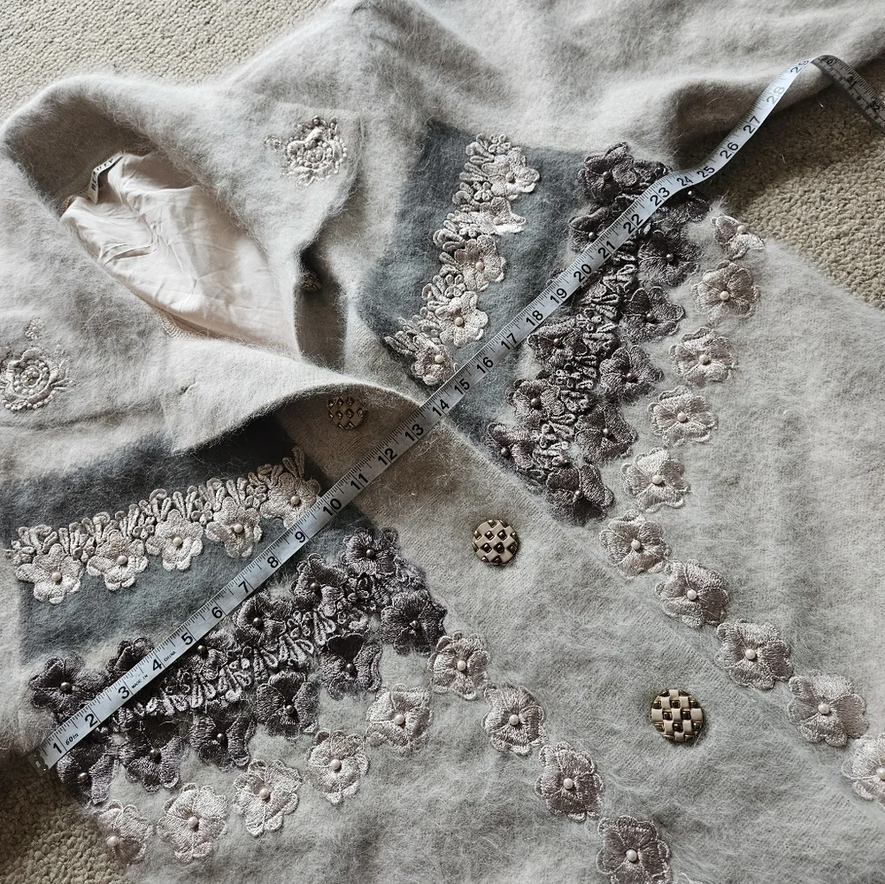 Vintage Angora Lined Embroidered Cardigan Large/xl - Picture 4 of 8